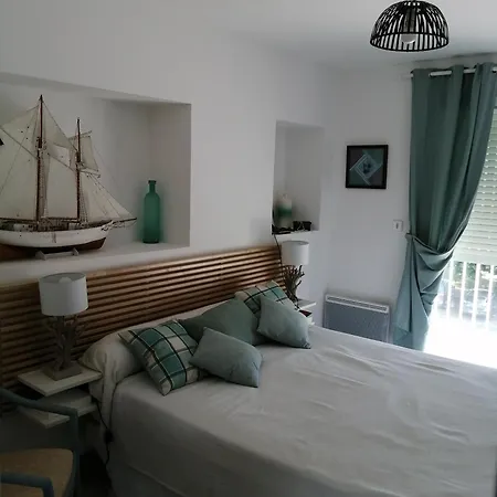 Oceanic Apartment *